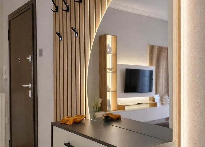 Maison - Free Private Parking - Luxury In Center Apartament *